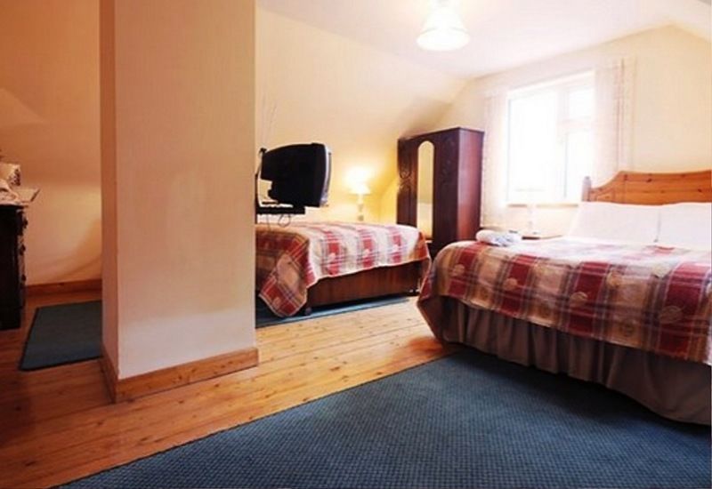 An Bruachan B&B เคนแมร์ ภายนอก รูปภาพ